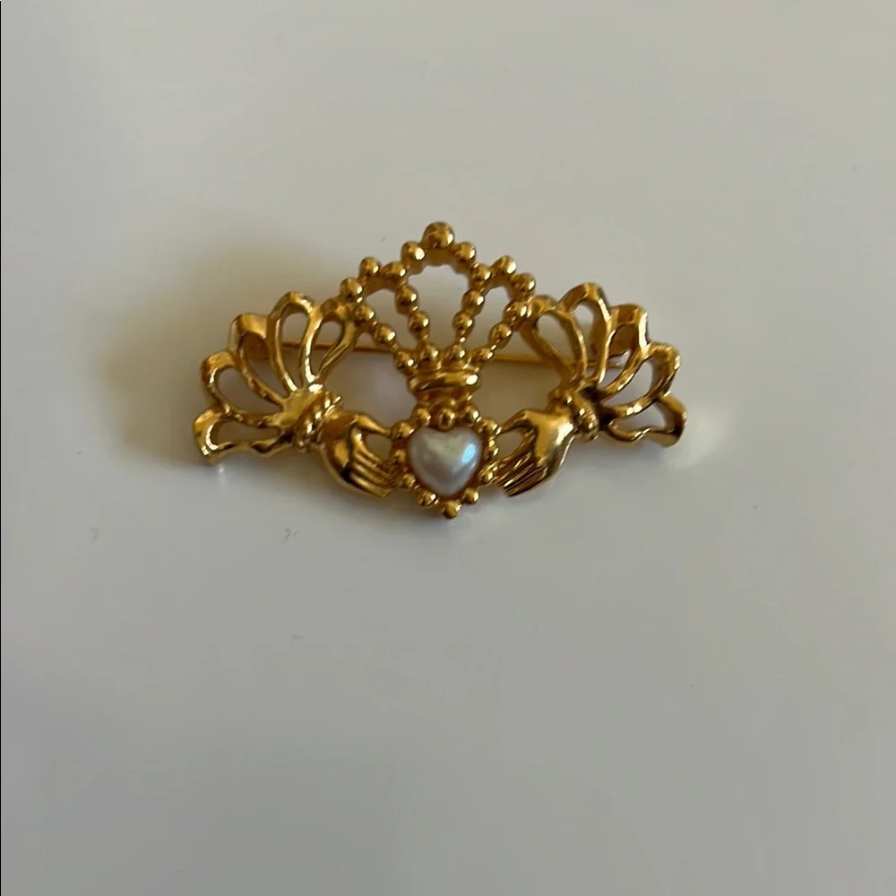 Brooches and Pins Bundle - 14 in All